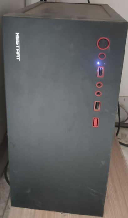 主機(jī)i5-12400/32G內(nèi)存/512G+1T硬盤